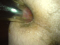 Ketcup  Flasche im arsch