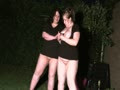 Pissen im Duett